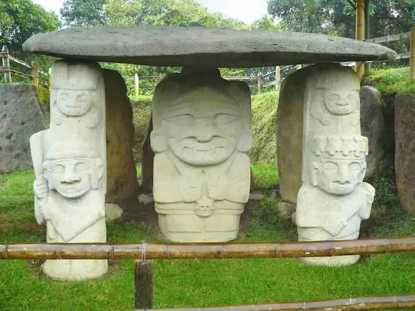 Circuit San Agustin et desert de la Tatacoa - Parc archeologique